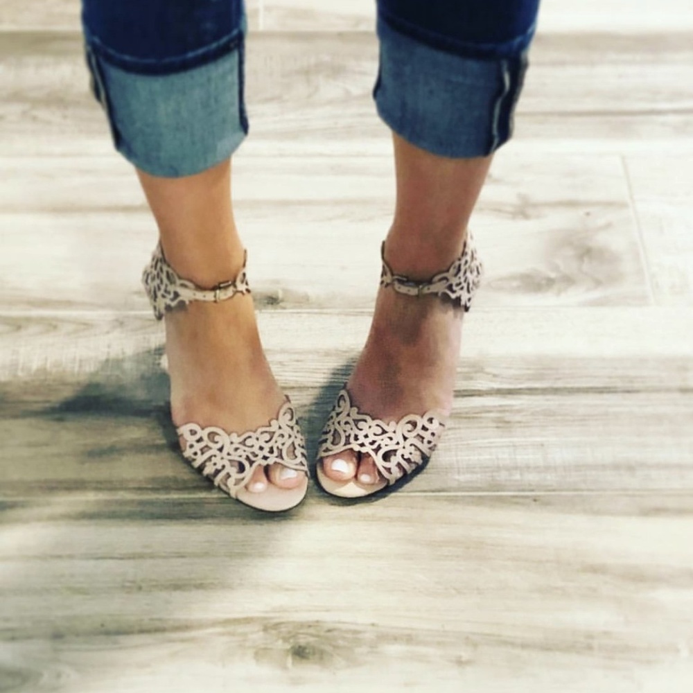 Klub Nico "Moxie" Nude